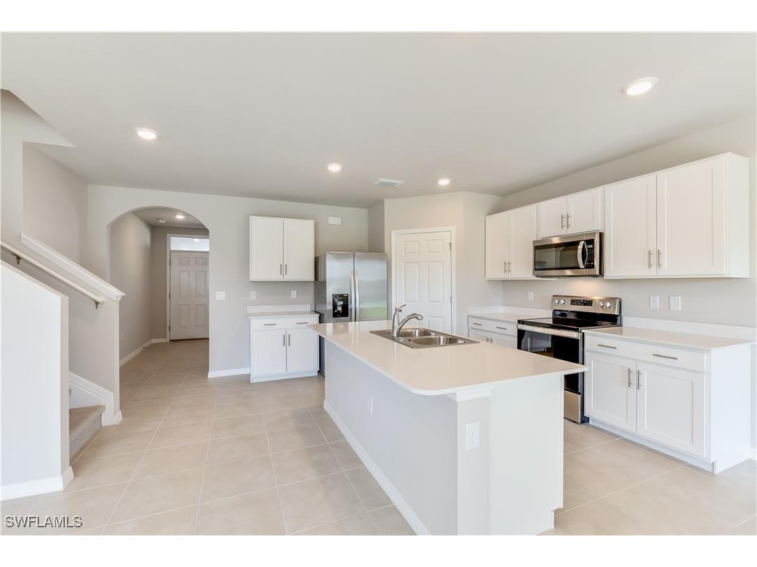 1401 NE 5th Place Cape Coral FL 33909 226004436 image7