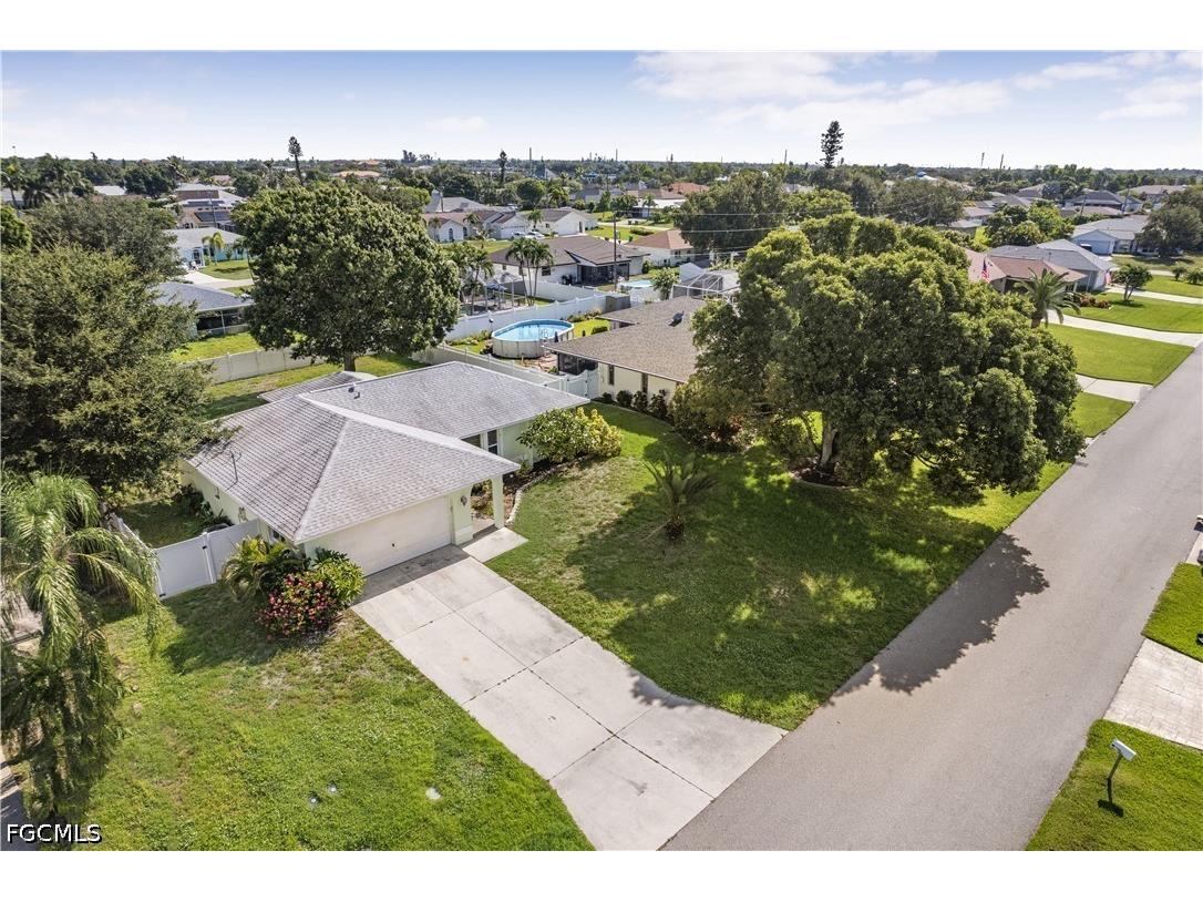 1401 SE 3rd Street Cape Coral FL 33990 2026024733 image25
