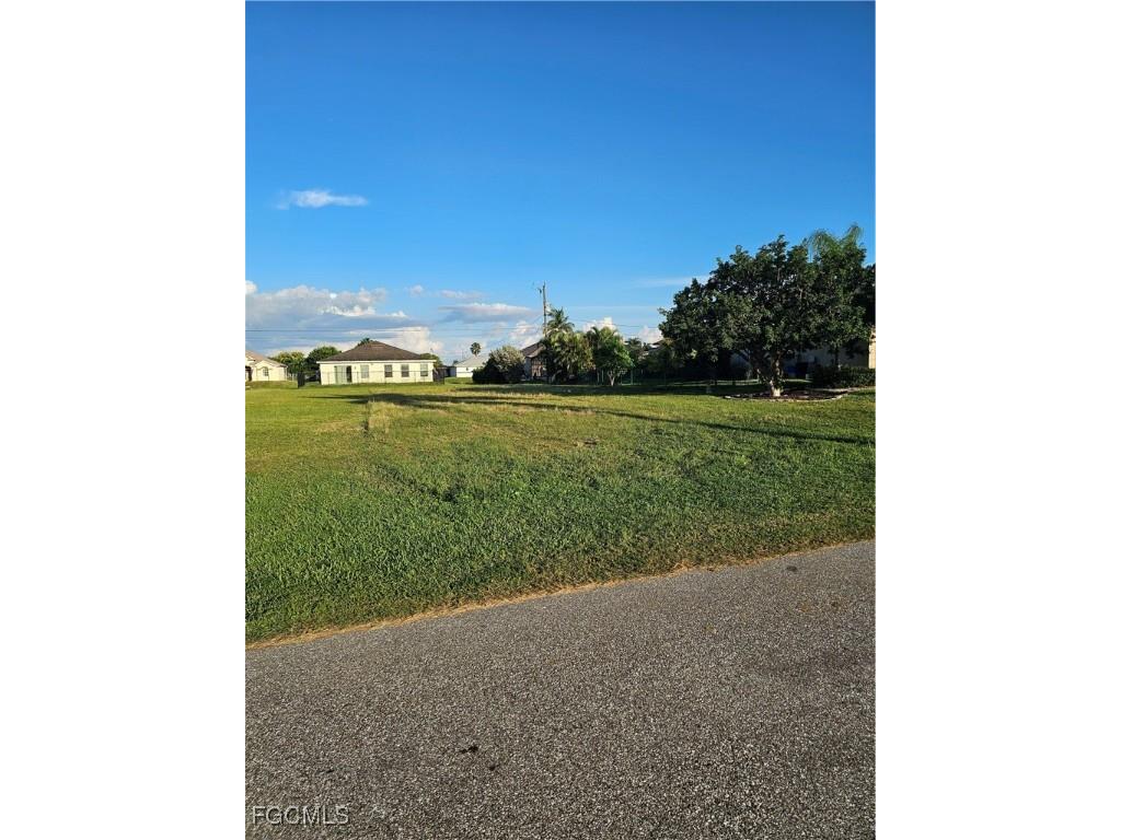 1401 SW 10th Place Cape Coral FL 33991 2025016366 image1