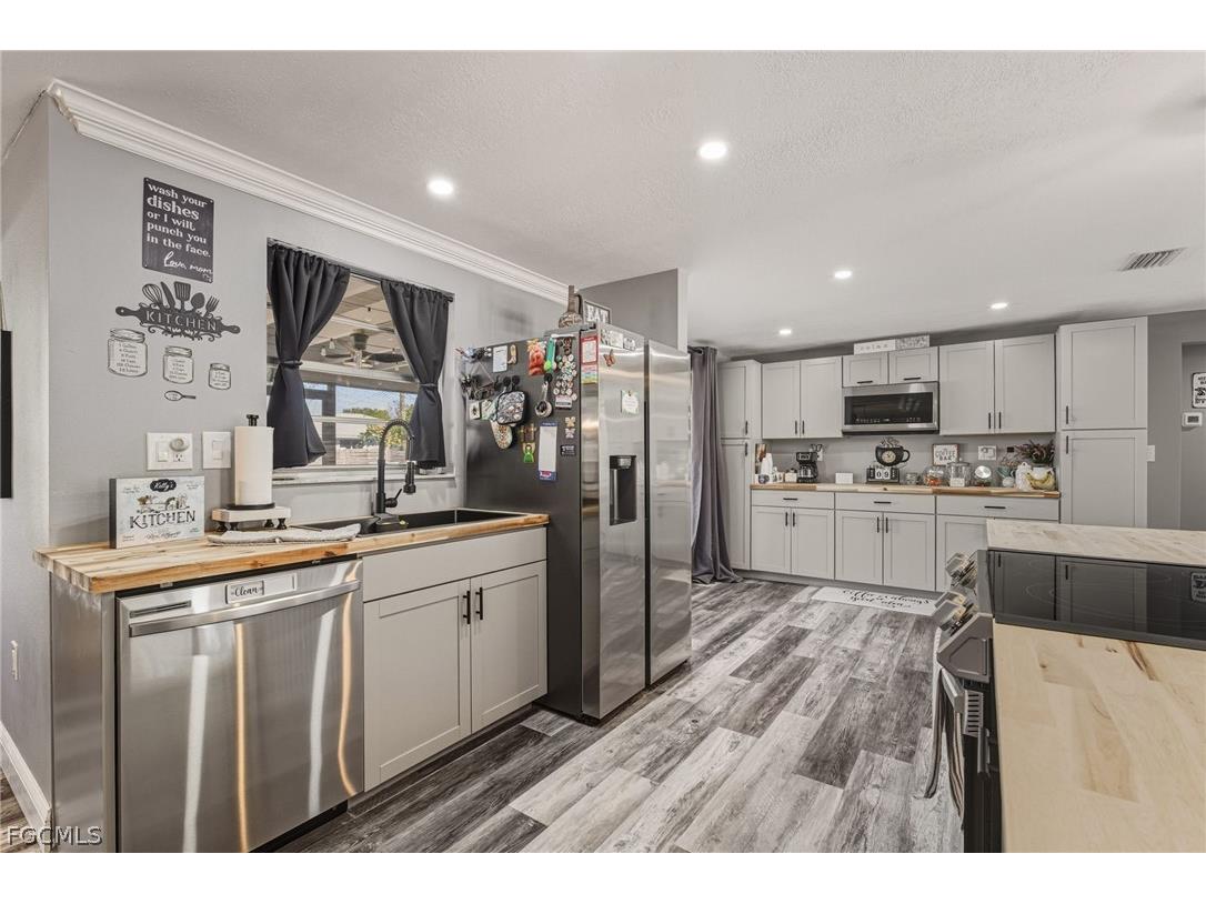 1401 Sheehan Boulevard Port Charlotte FL 33952 2026007585 image22