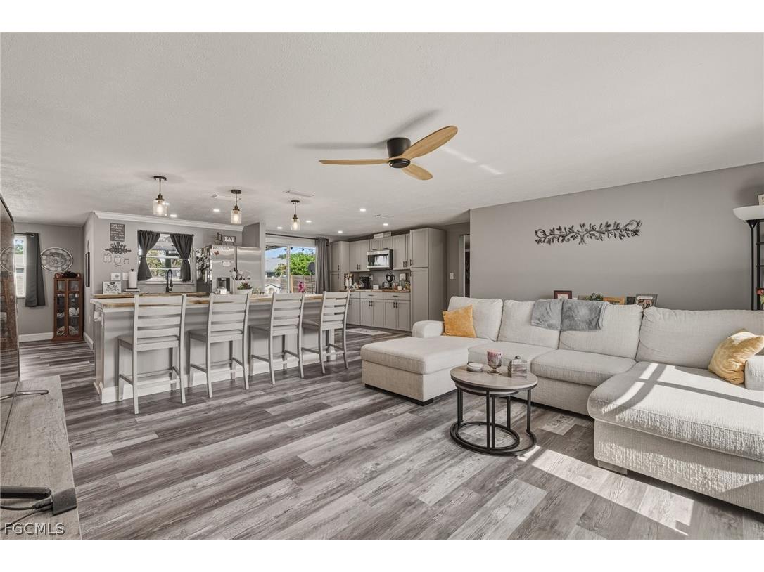 1401 Sheehan Boulevard Port Charlotte FL 33952 2026007585 image4