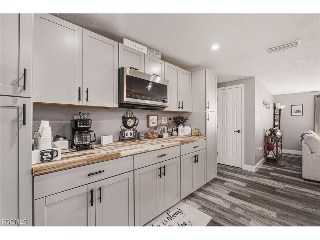 1401 Sheehan Boulevard Port Charlotte FL 33952 2026007585 image8