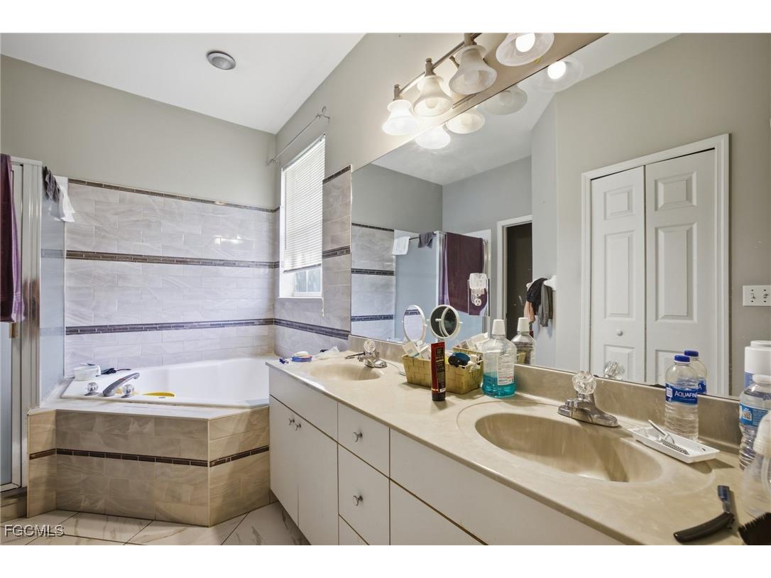 1401 Unice Avenue N Lehigh Acres FL 33971 2025001363 image14