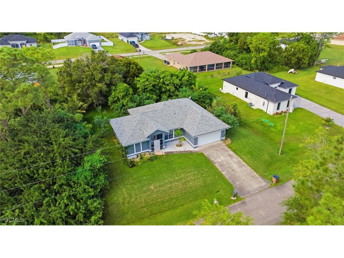 1401 Unice Avenue N Lehigh Acres FL 33971 2025001363 image2