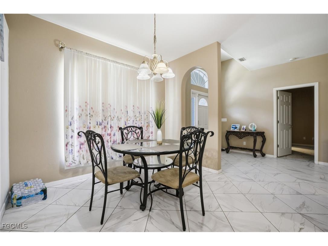 1401 Unice Avenue N Lehigh Acres FL 33971 2025001363 image4