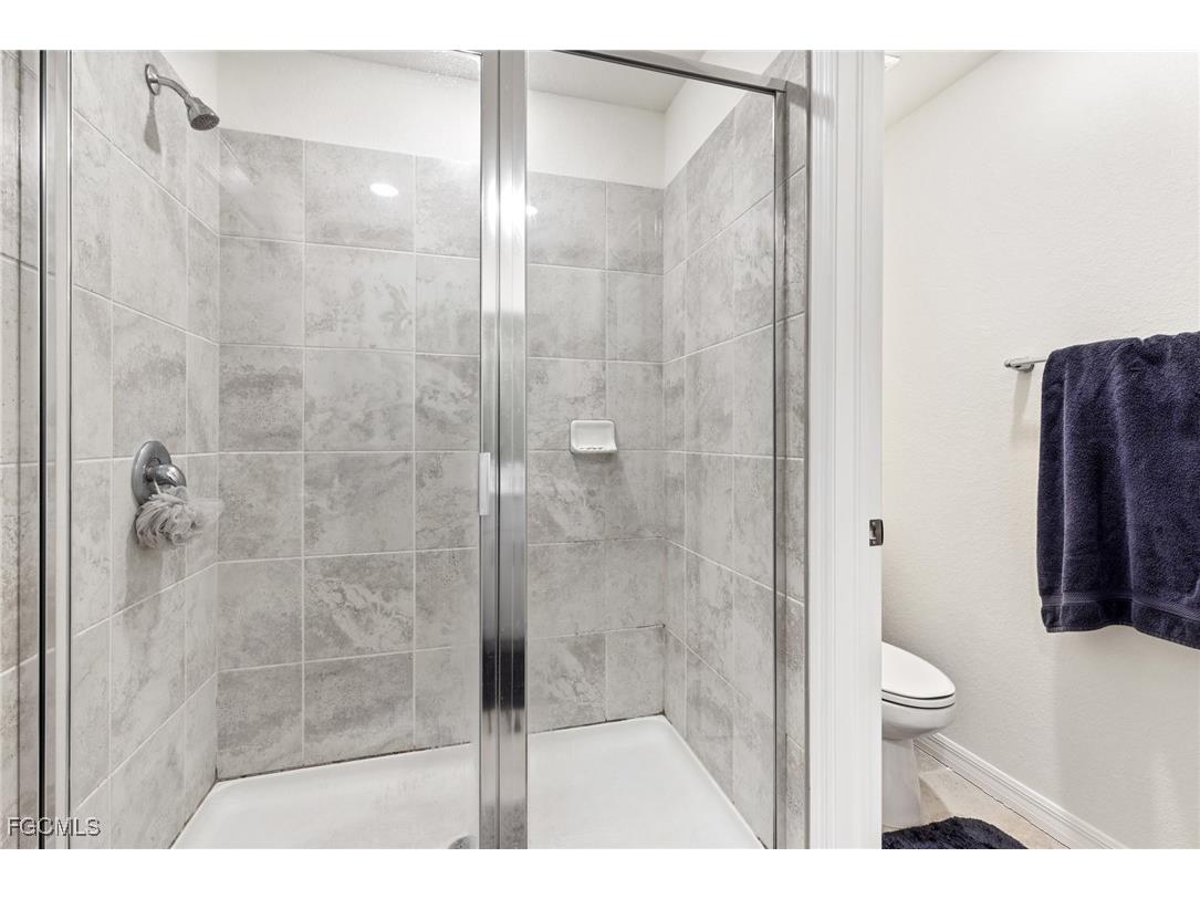 14013 Oviedo Place Fort Myers FL 33905 2025014963 image15