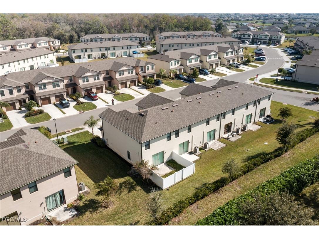 14013 Oviedo Place Fort Myers FL 33905 2025014963 image21