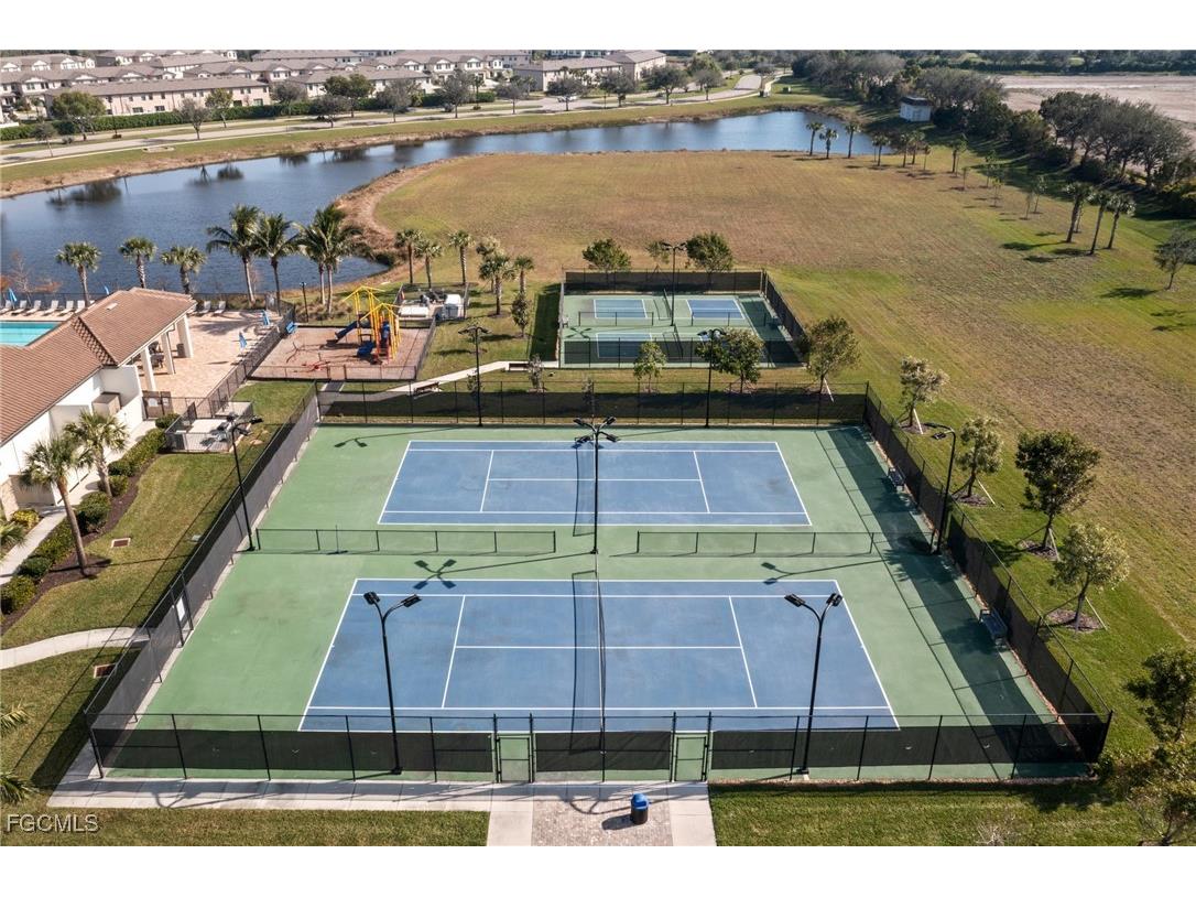 14013 Oviedo Place Fort Myers FL 33905 2025014963 image24