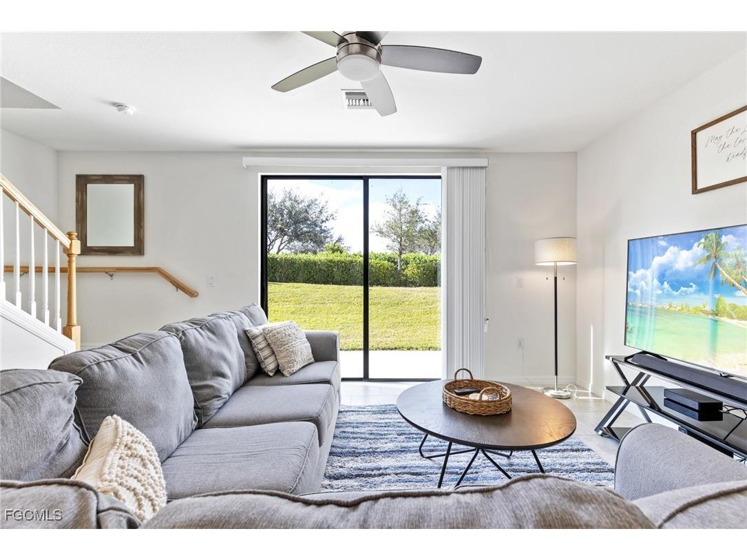 14013 Oviedo Place Fort Myers FL 33905 2025014963 image3