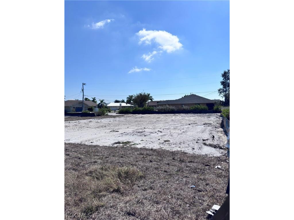 1402 Cape Coral Parkway W Cape Coral FL 33914 2026008720 image2