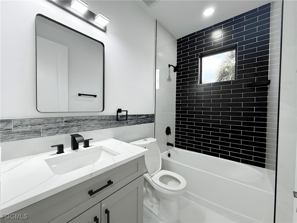 1402 Columbus Avenue Lehigh Acres FL 33972 2025011409 image13