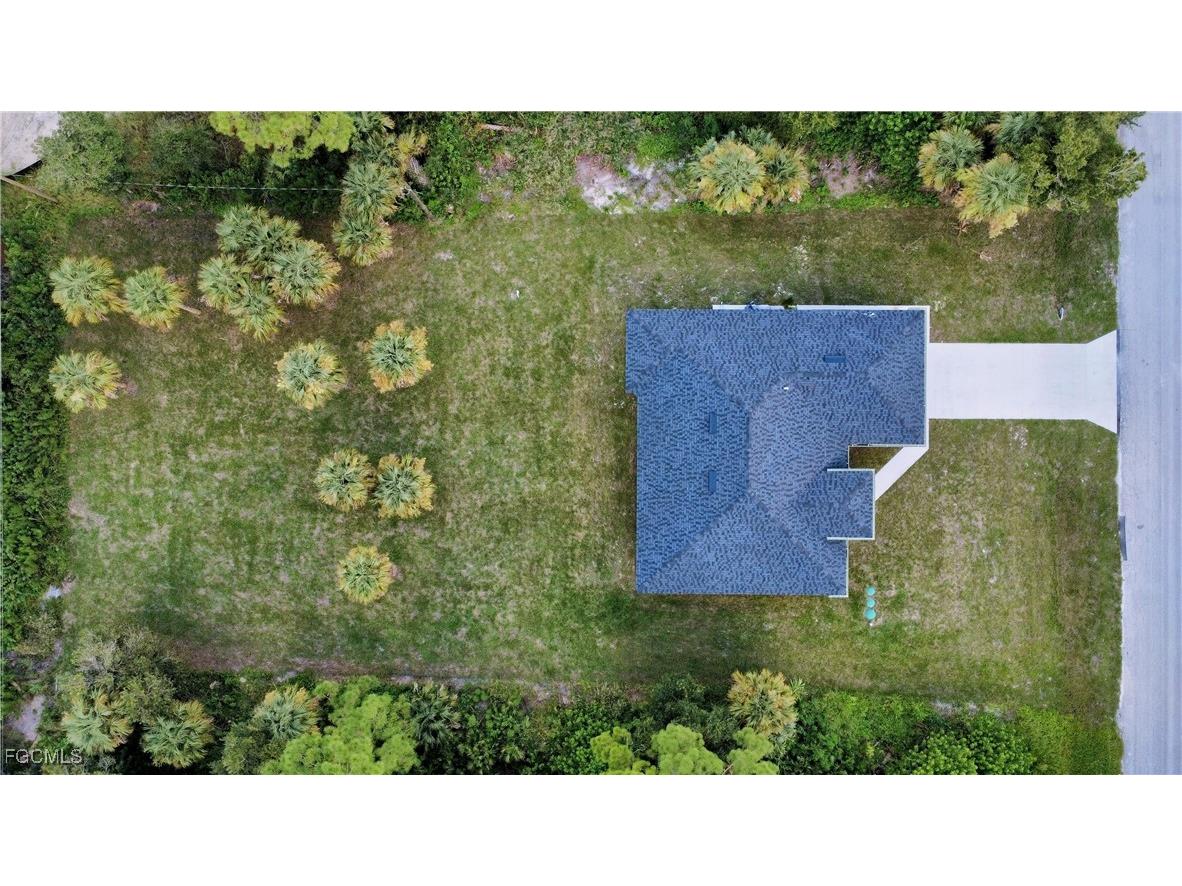 1402 Columbus Avenue Lehigh Acres FL 33972 2025011409 image4