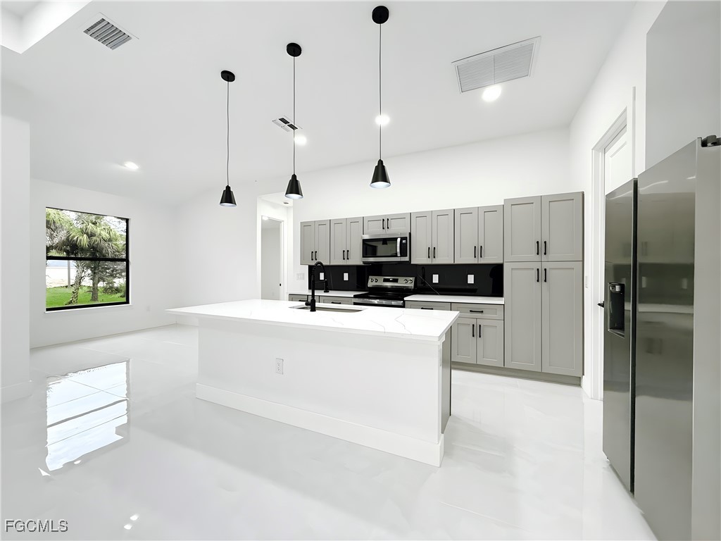 1402 Columbus Avenue Lehigh Acres FL 33972 2025011409 image8