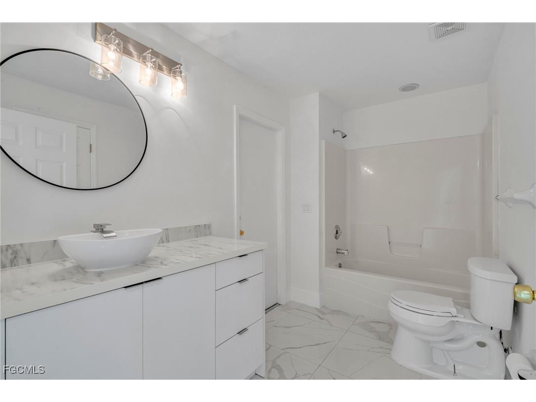 1402 Fred Avenue S Lehigh Acres FL 33976 2026005565 image14