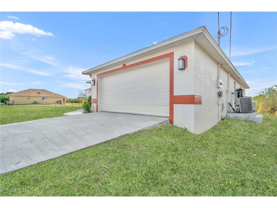 1402 Fred Avenue S Lehigh Acres FL 33976 2026005565 image37