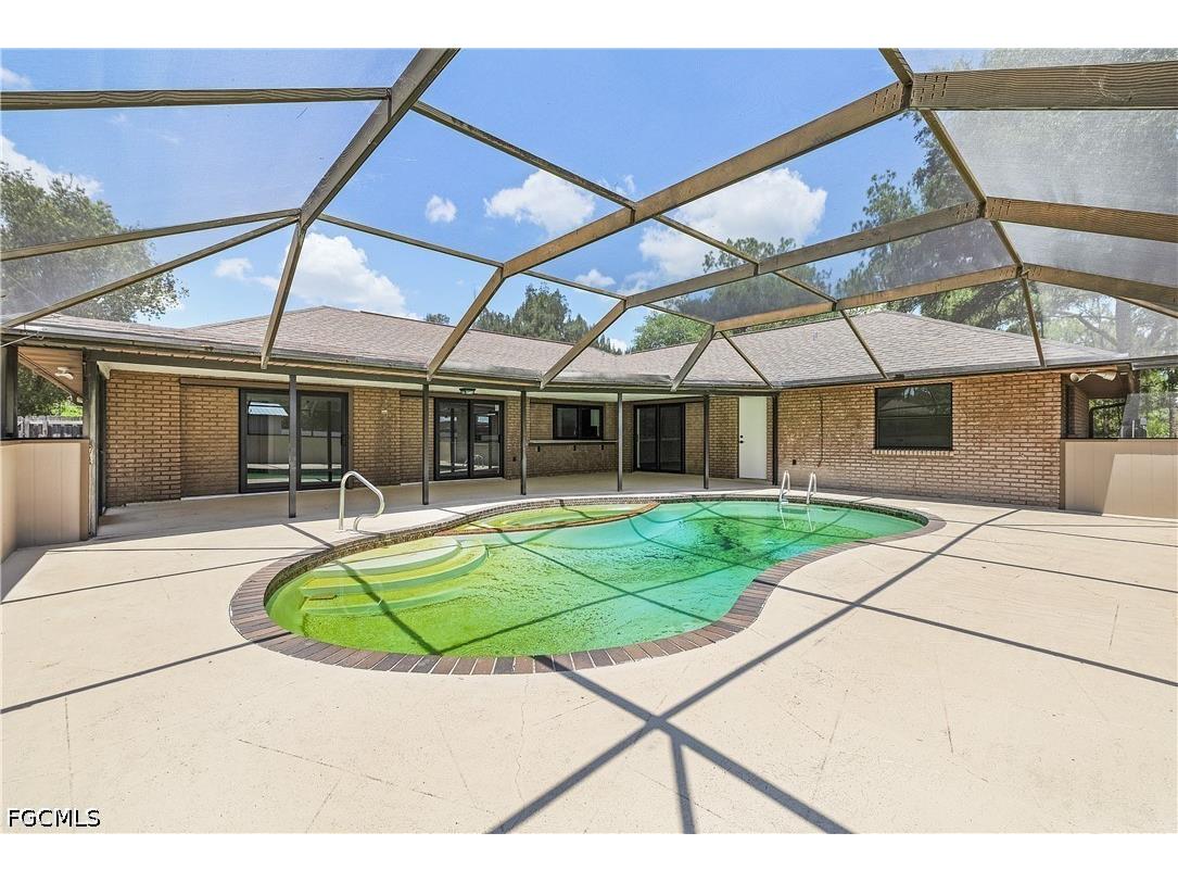 1402 Jefferson Avenue Lehigh Acres FL 33972 2026020522 image2