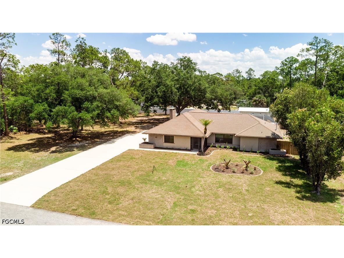 1402 Jefferson Avenue Lehigh Acres FL 33972 2026020522 image5