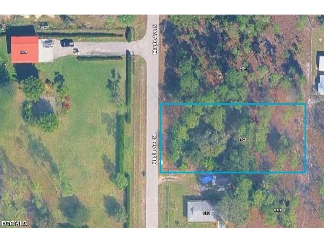 1402 Maple Avenue N Lehigh Acres FL 33972 2026018182 image2
