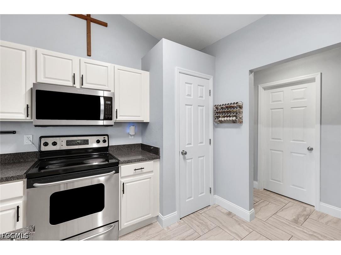 1402 NE 19th Terrace Cape Coral FL 33909 2026021479 image13