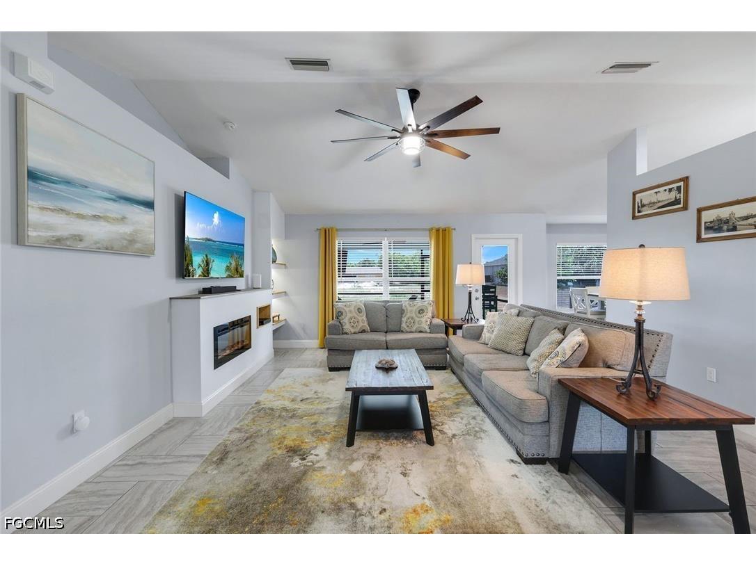1402 NE 19th Terrace Cape Coral FL 33909 2026021479 image6
