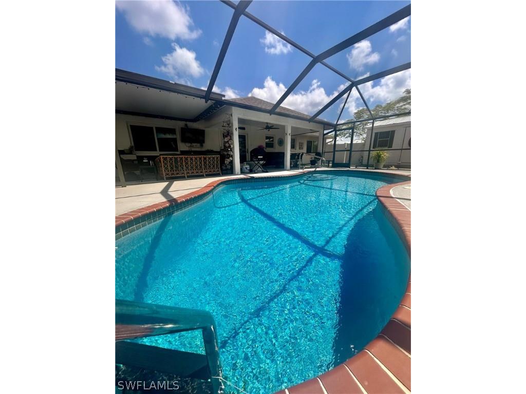 1402 SW 13th Terrace Cape Coral FL 33991 224041788 image1