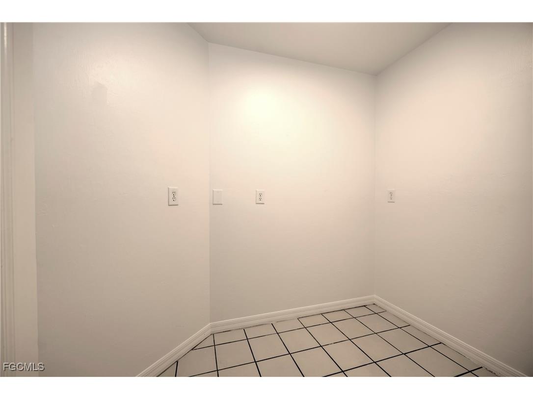 1402 SW 1st Avenue Cape Coral FL 33991 2025017058 image22