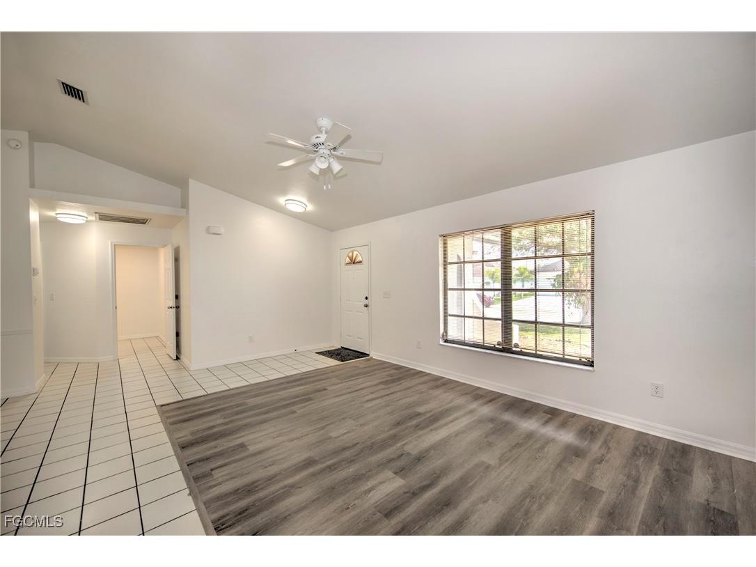 1402 SW 1st Avenue Cape Coral FL 33991 2025017058 image3