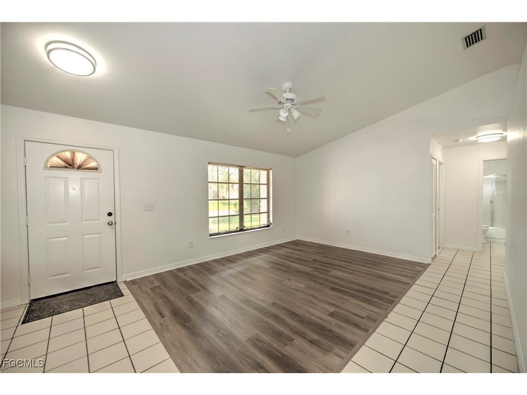 1402 SW 1st Avenue Cape Coral FL 33991 2025017058 image5