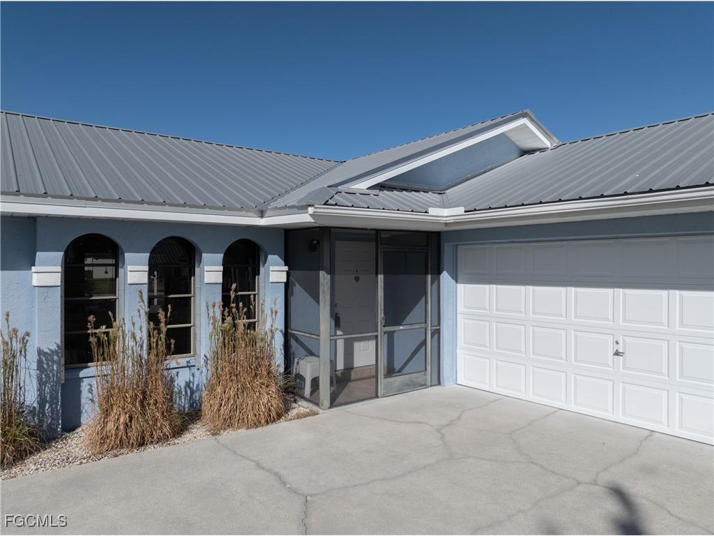 1402 SW 4th Avenue Cape Coral FL 33991 2025001118 image2