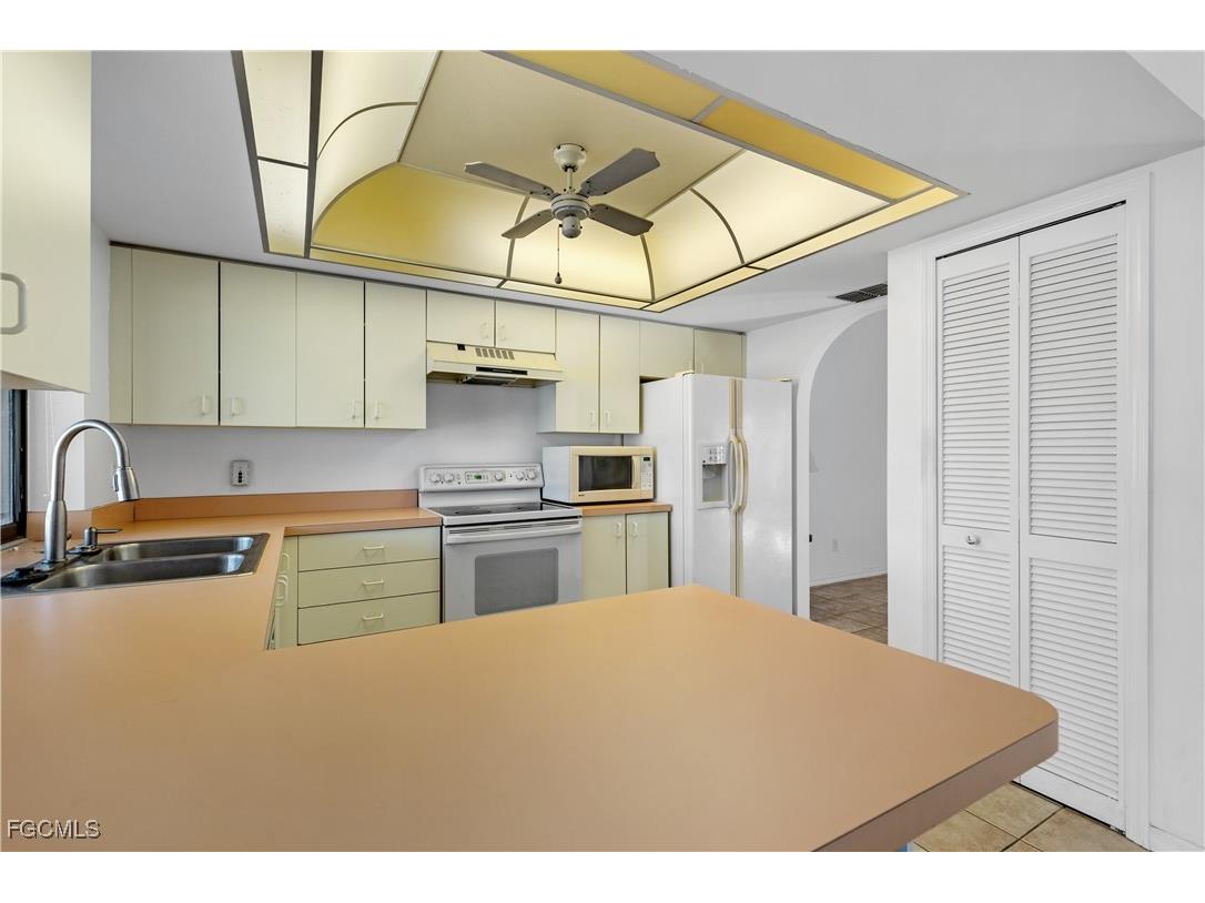 1402 SW 4th Avenue Cape Coral FL 33991 2025001118 image22