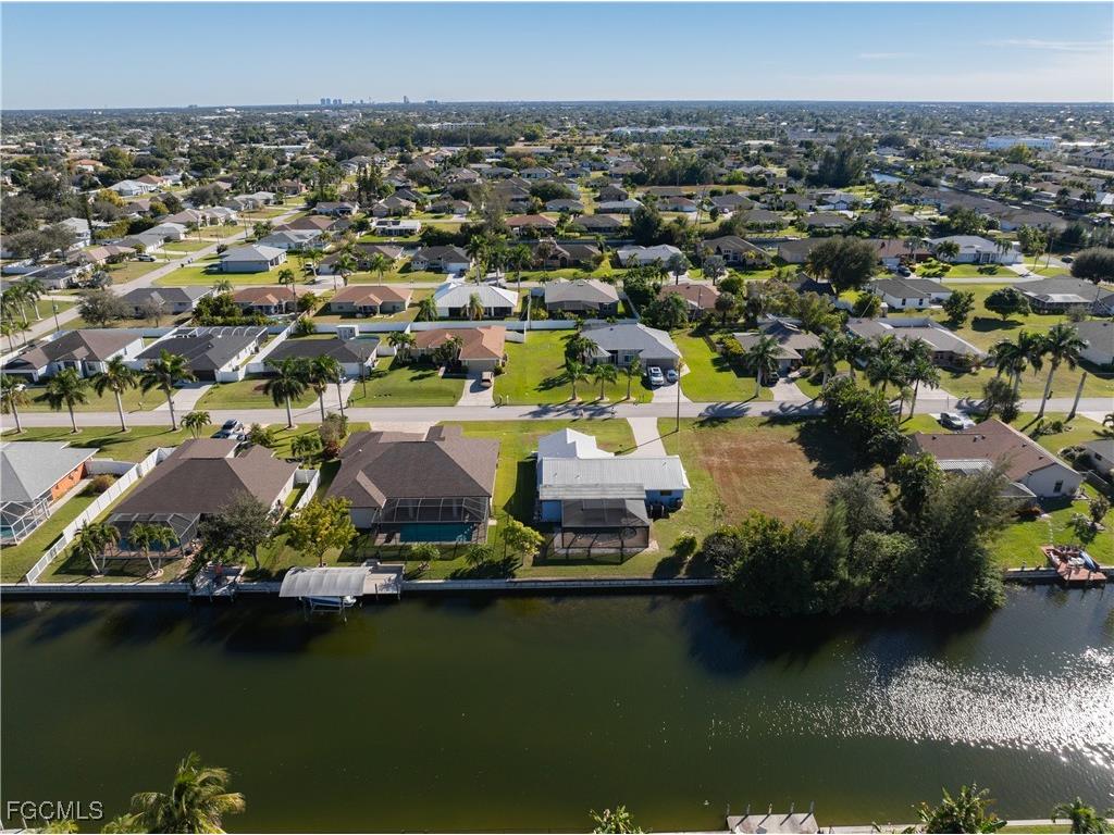 1402 SW 4th Avenue Cape Coral FL 33991 2025001118 image7