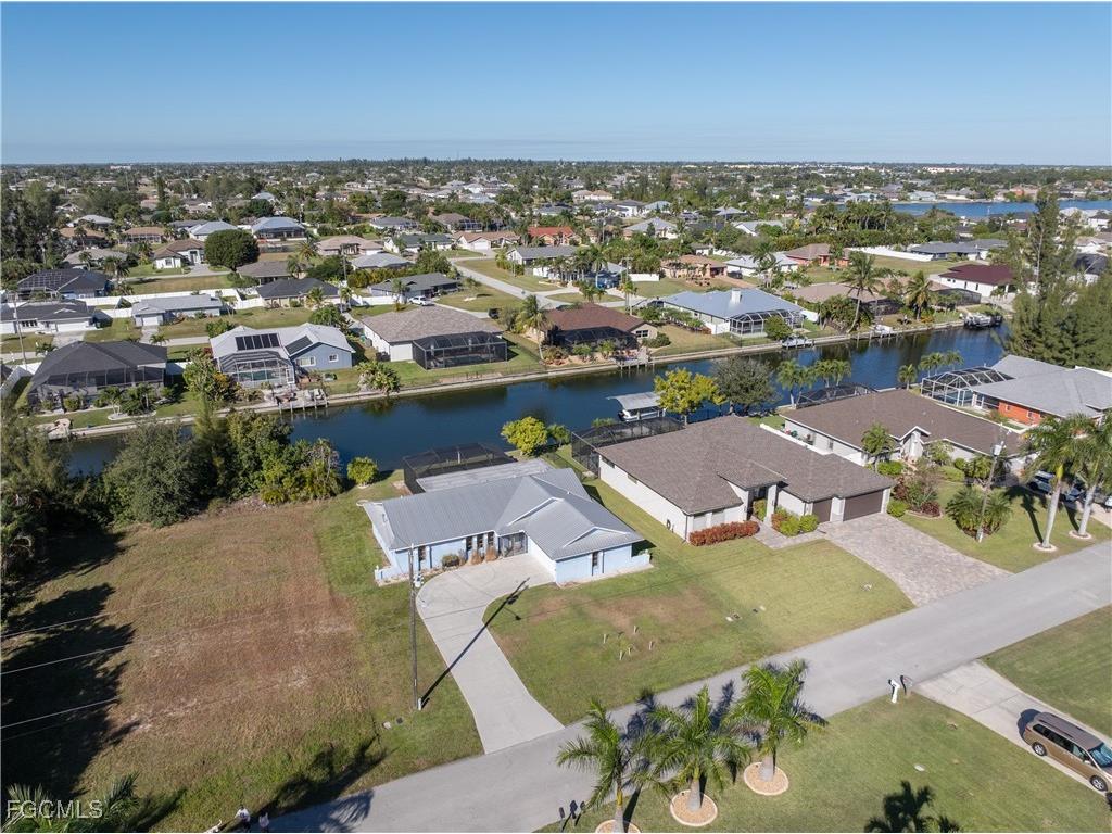 1402 SW 4th Avenue Cape Coral FL 33991 2025001118 image9