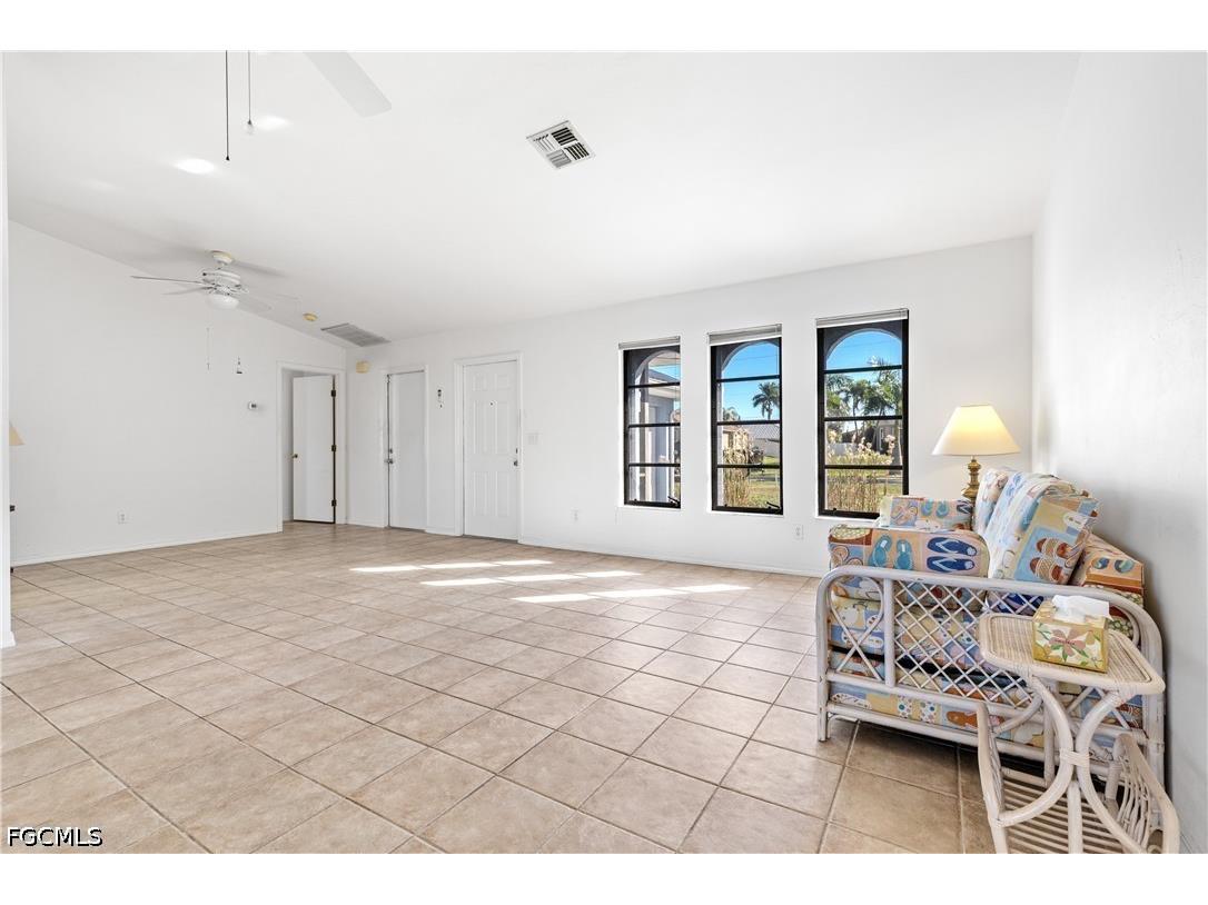 1402 SW 4th Avenue Cape Coral FL 33991 2026015619 image17