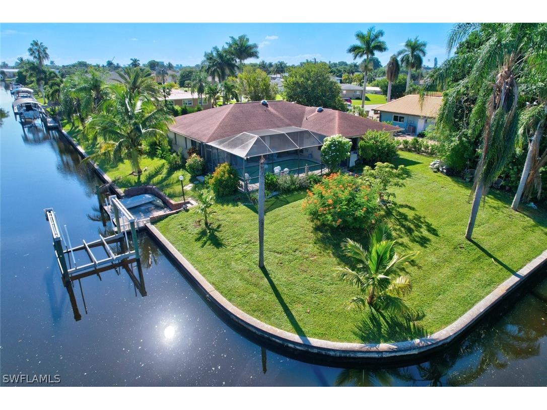 1402 Vendome Court Cape Coral FL 33904 222064882 image1