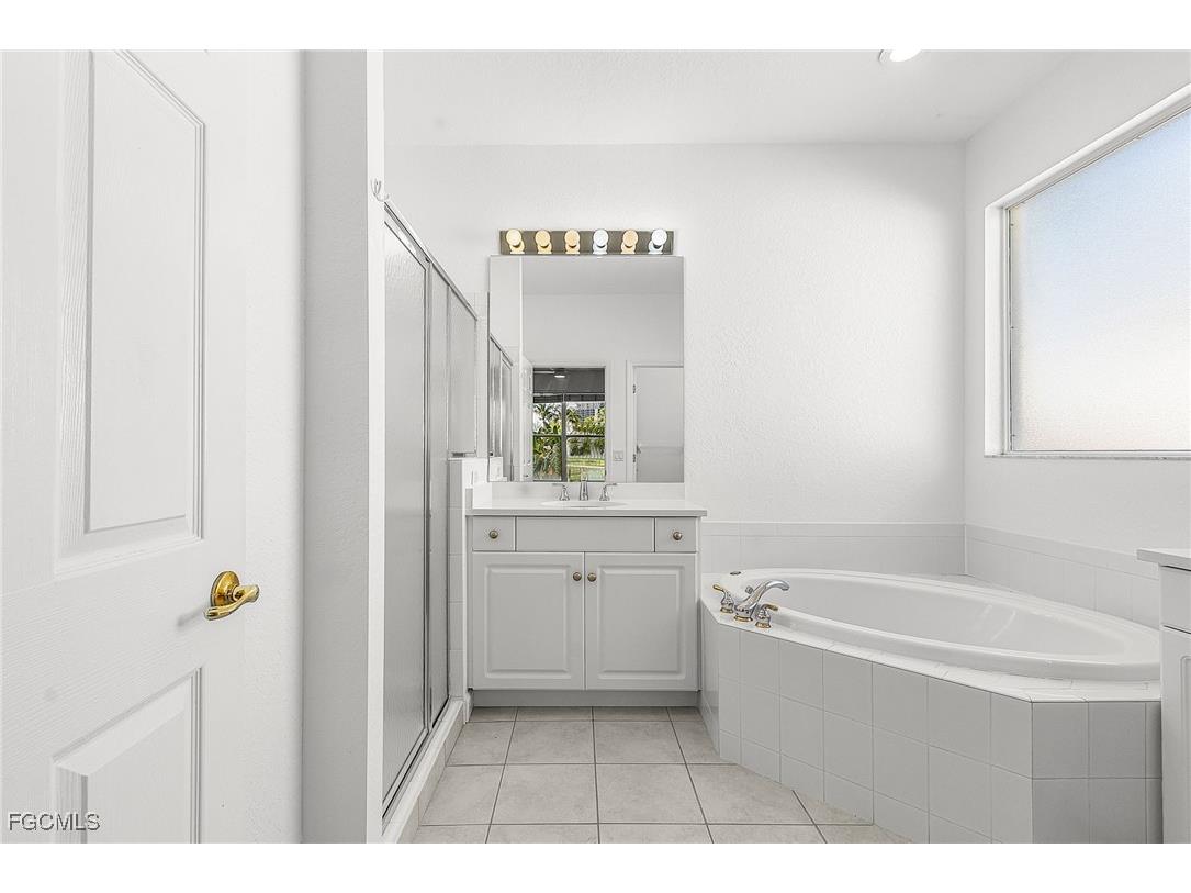 14021 Image Lake Court Fort Myers FL 33907 2025021693 image27