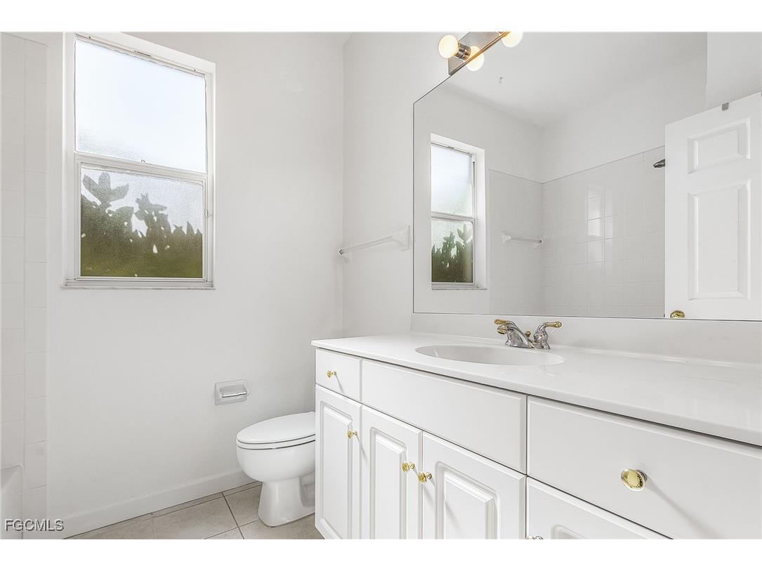 14021 Image Lake Court Fort Myers FL 33907 2025021693 image34