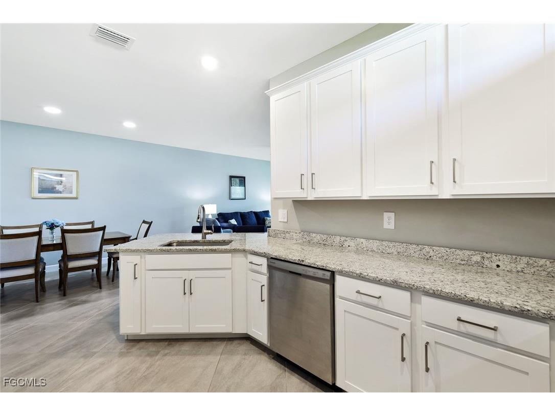 14021 Pine Lodge Lane Fort Myers FL 33913 2026000879 image8
