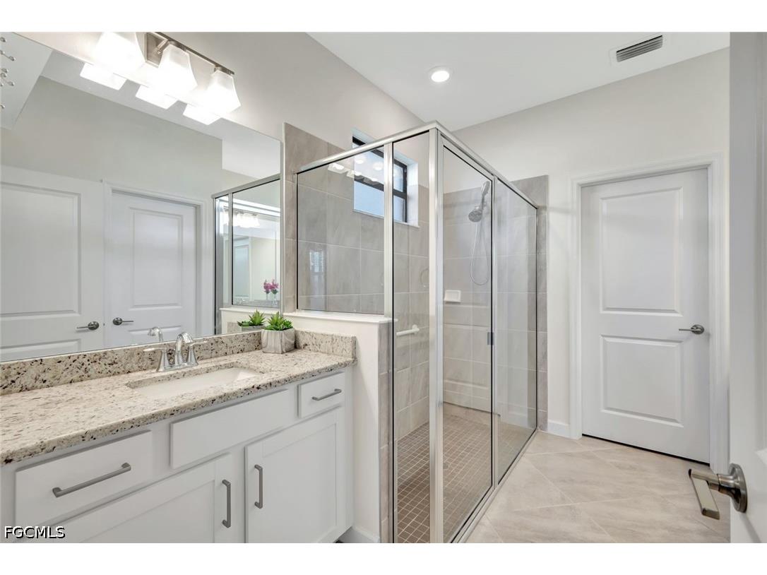 14022 Pine Lodge Lane Fort Myers FL 33913 2026018784 image11