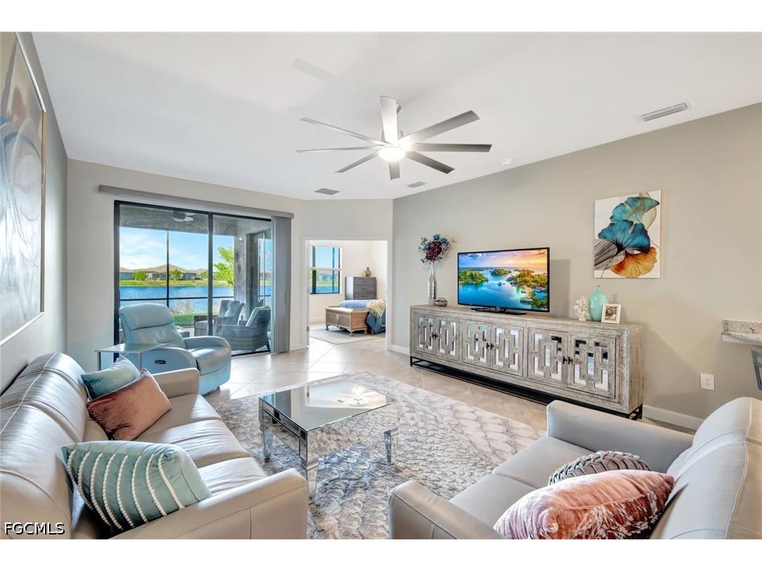 14022 Pine Lodge Lane Fort Myers FL 33913 2026018784 image4