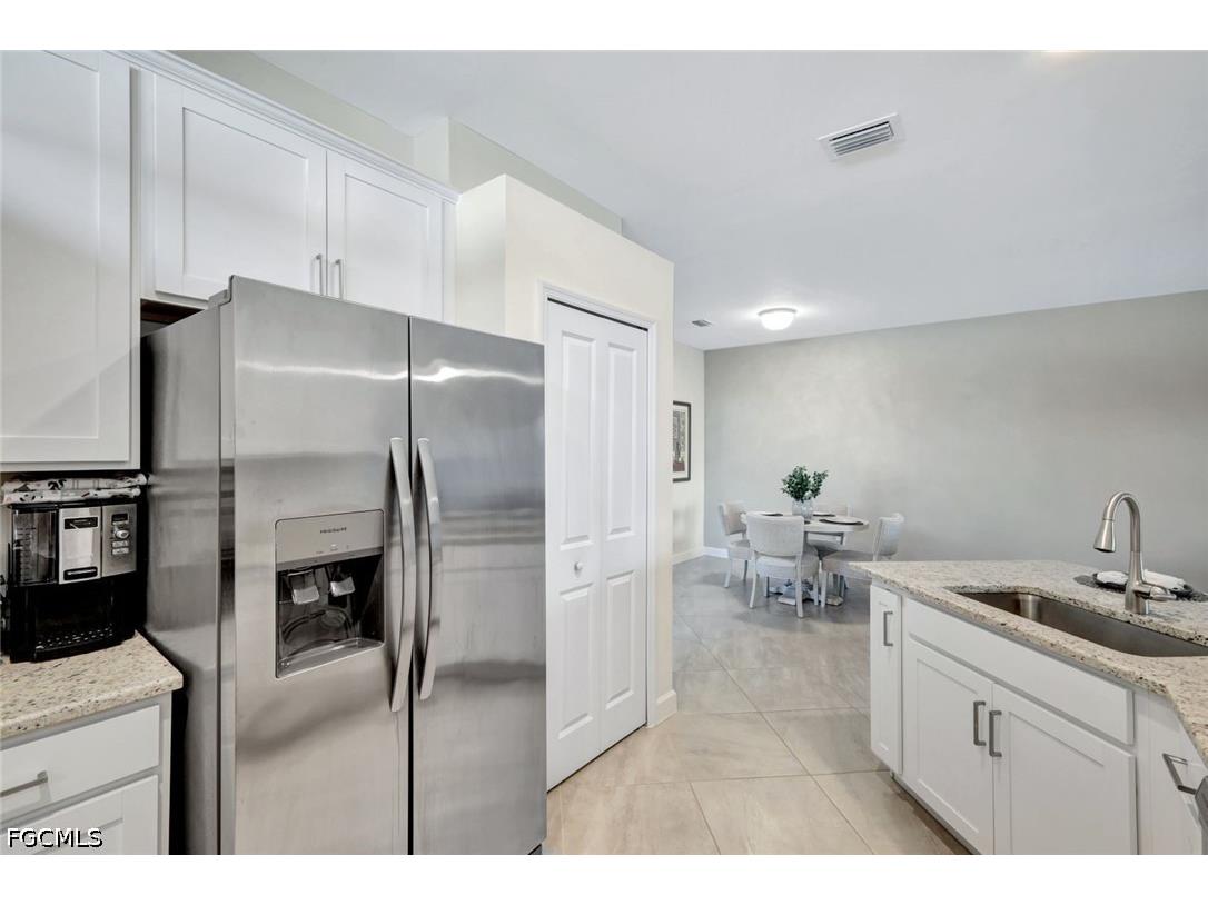 14022 Pine Lodge Lane Fort Myers FL 33913 2026018784 image7