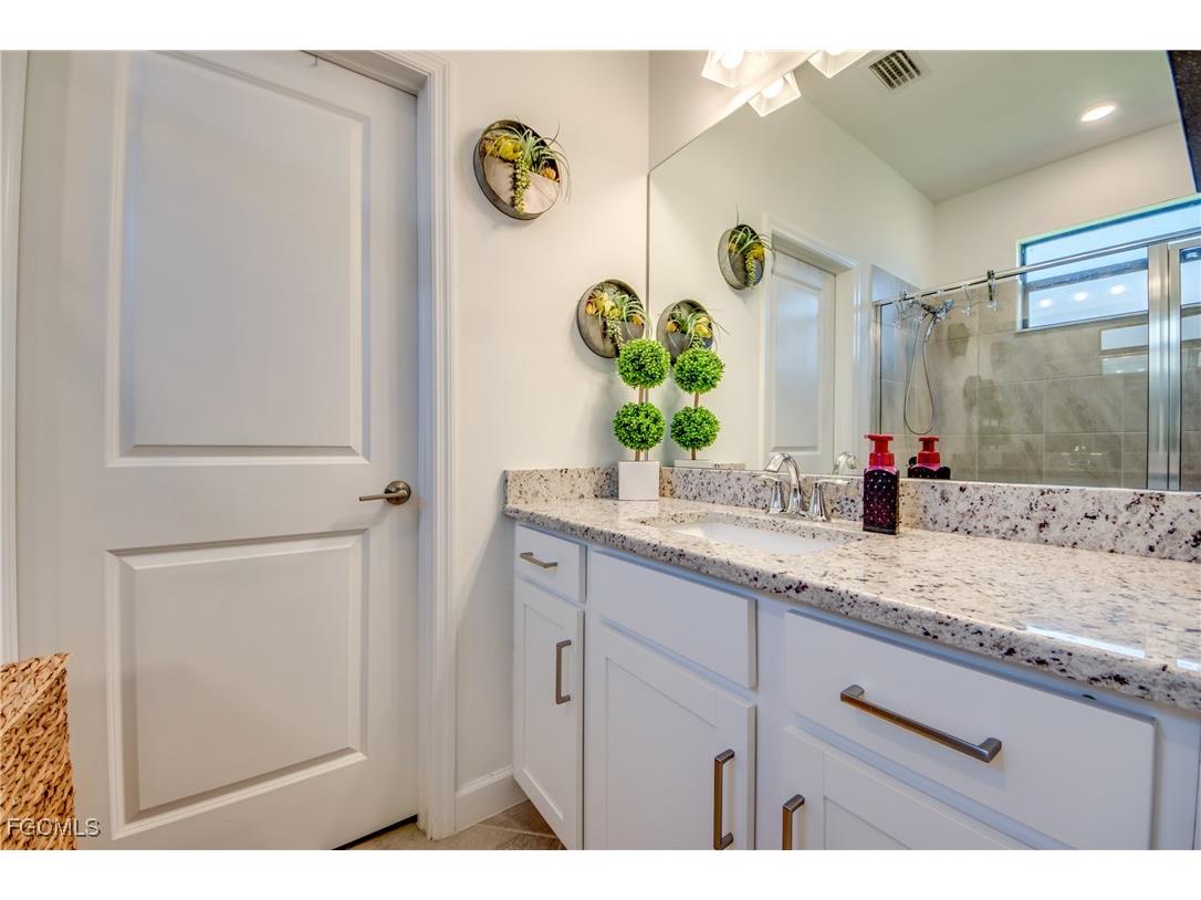 14028 Pine Lodge Lane Fort Myers FL 33913 2025023623 image17