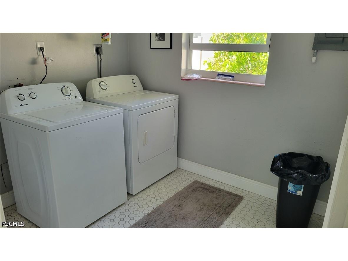 1403 Davis Drive Fort Myers FL 33919 2026017999 image25