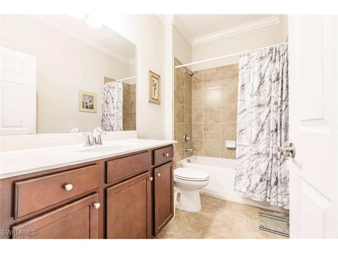 1403 Oceania Drive S Naples FL 34113 225063084 image25