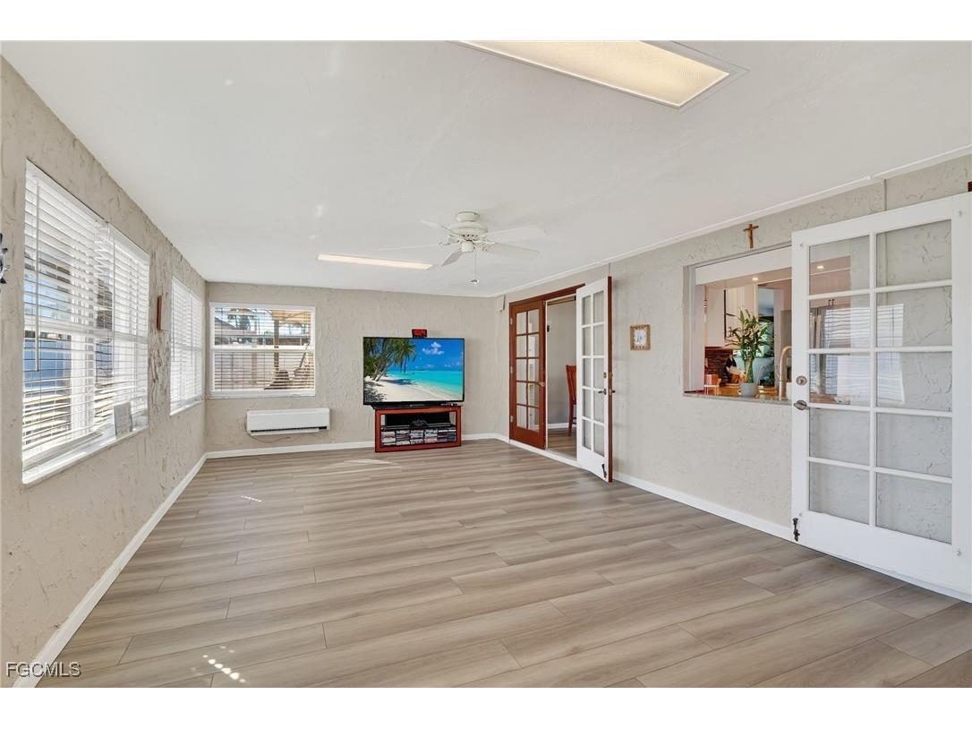 1403 SE 21st Avenue Cape Coral FL 33990 2025020282 image16