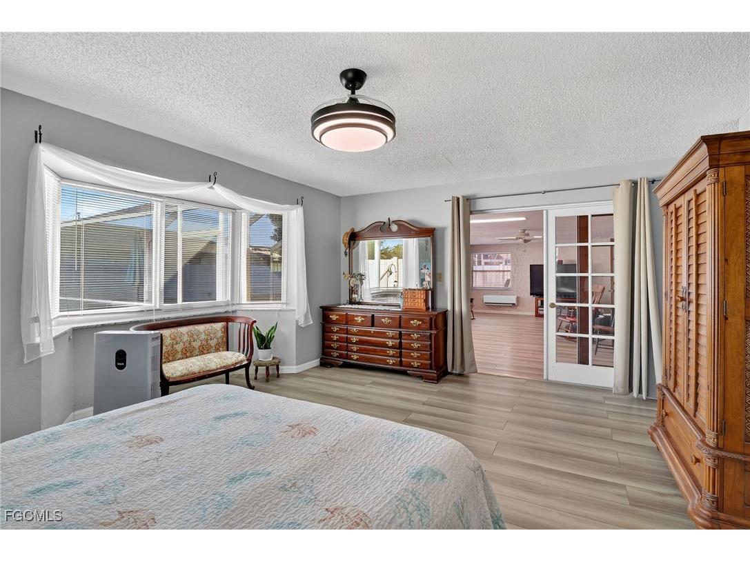 1403 SE 21st Avenue Cape Coral FL 33990 2025020282 image21