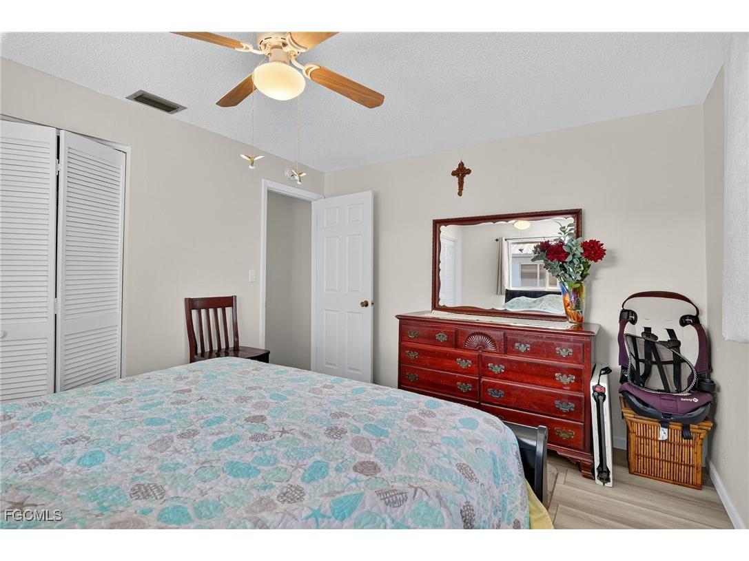 1403 SE 21st Avenue Cape Coral FL 33990 2025020282 image28