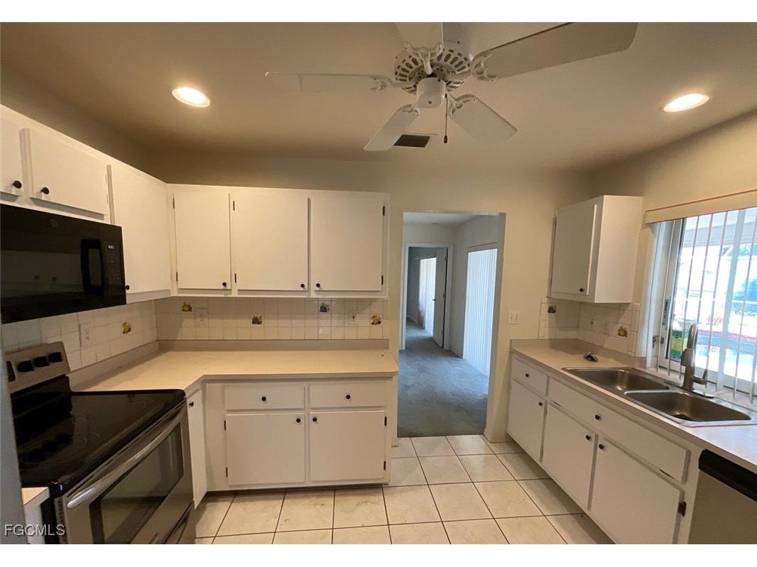 1403 SE 8th Place Cape Coral FL 33990 2026000162 image5