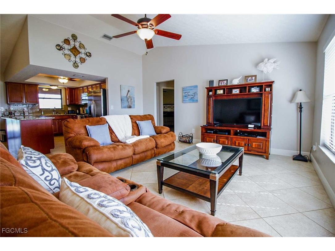 1403 SW 40th Terrace Cape Coral FL 33914 2025009753 image5