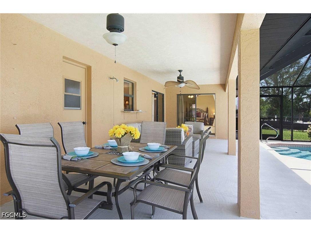 1403 SW 40th Terrace Cape Coral FL 33914 2026028202 image2