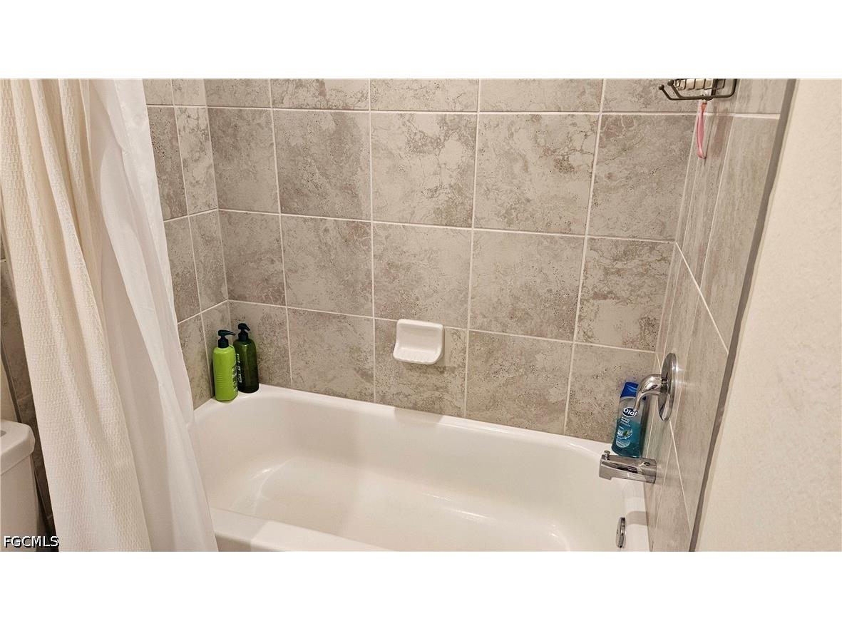 14031 Oviedo Place Fort Myers FL 33905 2026028603 image15